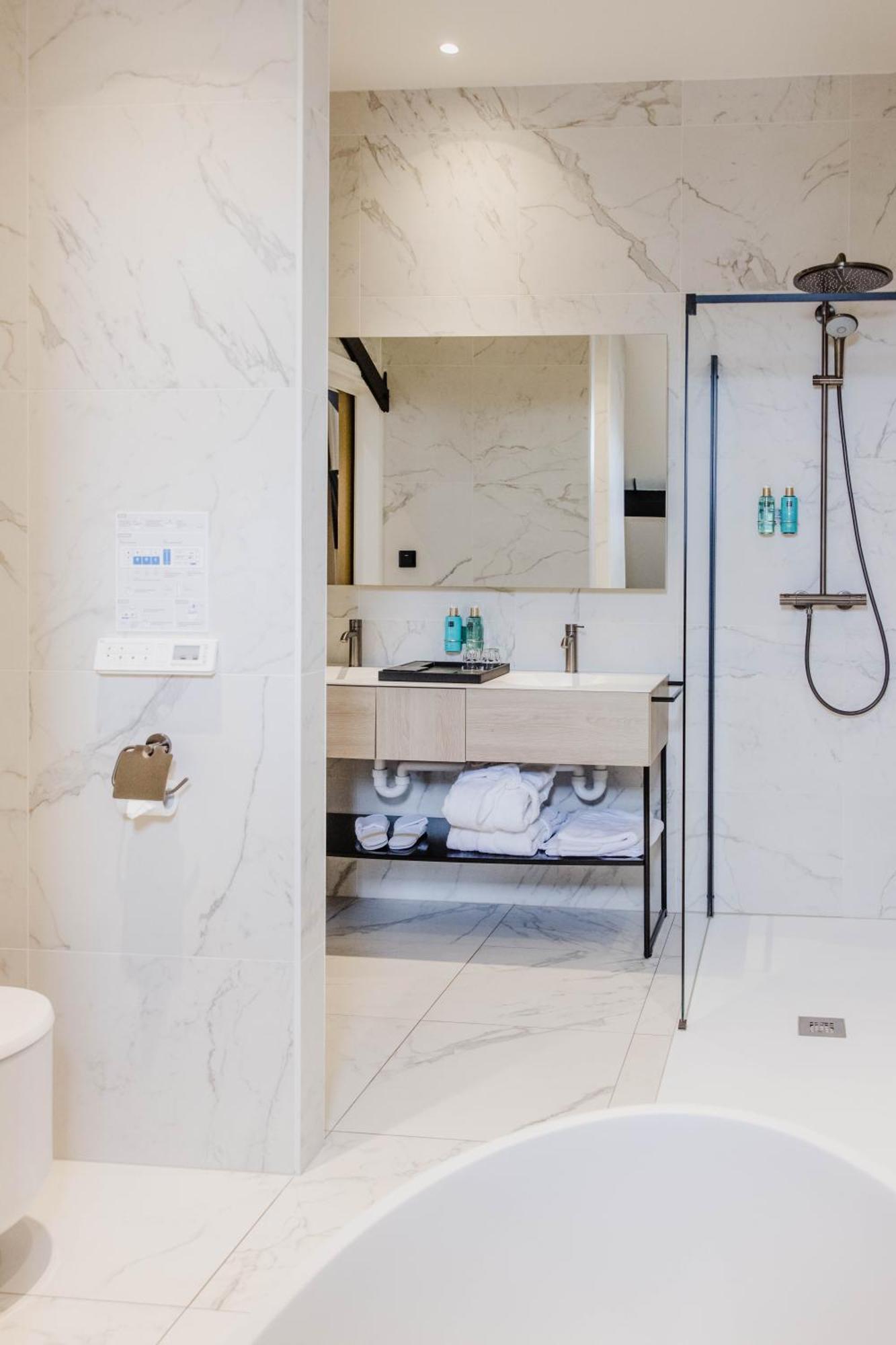 Corsendonk Turnova Hotel Тюрнхаут Екстериор снимка